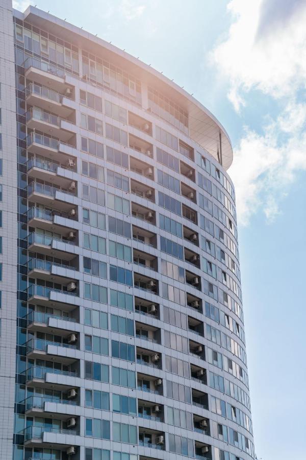 Comfy Condo On The 20Th Floor & Free Parking Bratislava Exterior foto